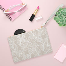 Load image into Gallery viewer, Lehua Clutch Bag
